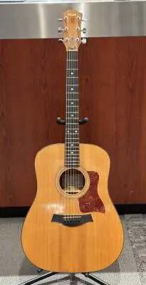 Taylor 310 Acoustic